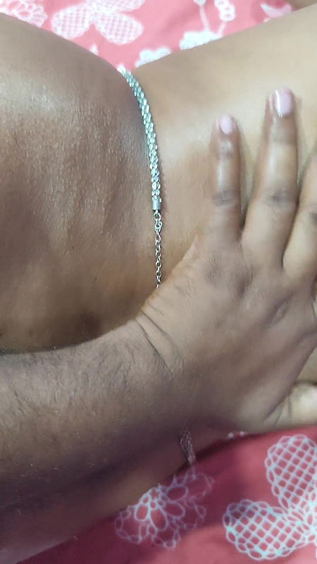 Ass oil massage to bhabhiji in the bedroom by jijaji