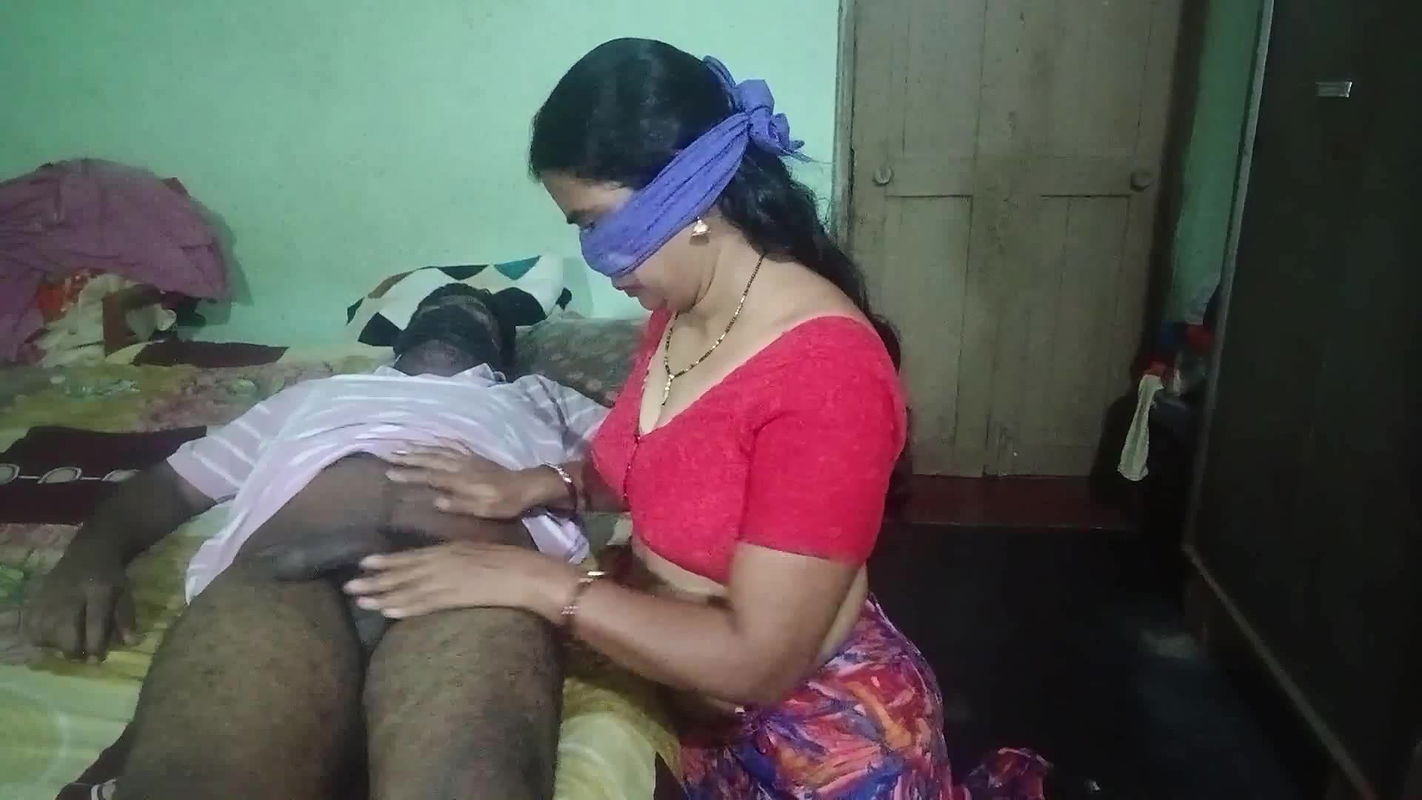 Beautyful sexy booty babe loves the raiding loves the non stop fucking