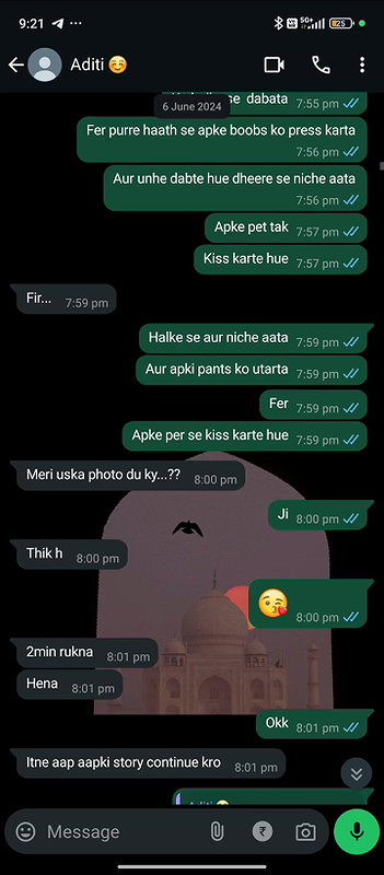 Girlfriend ke sath ki chats on whatsapp Chut se nikla paani ladki ne liye maze