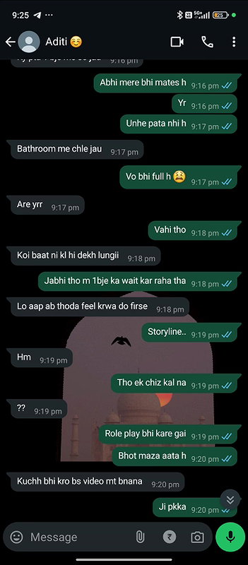 Girlfriend ke sath ki chats on whatsapp Chut se nikla paani ladki ne liye maze
