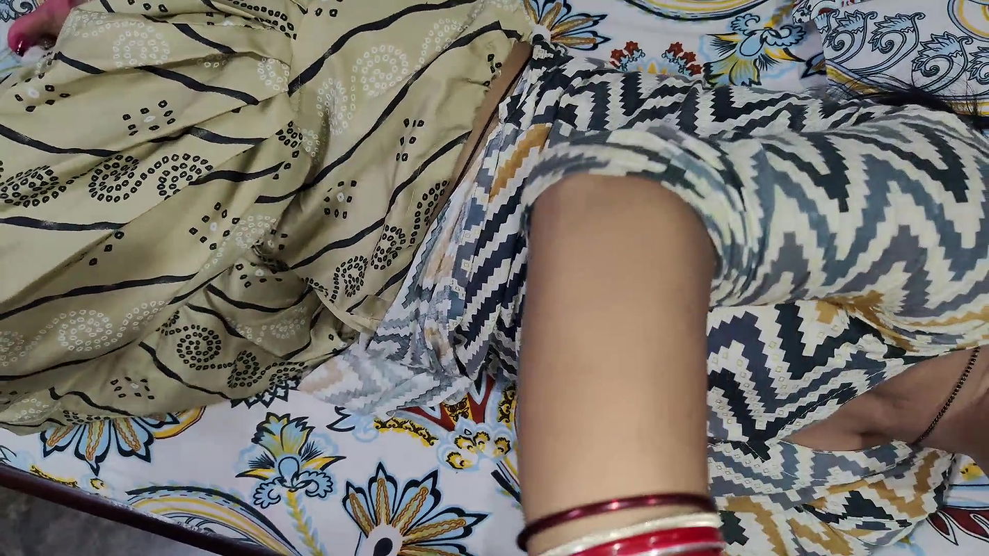 Indian hot wife Xshika Throbbing cum in mouth with husband’s big dick