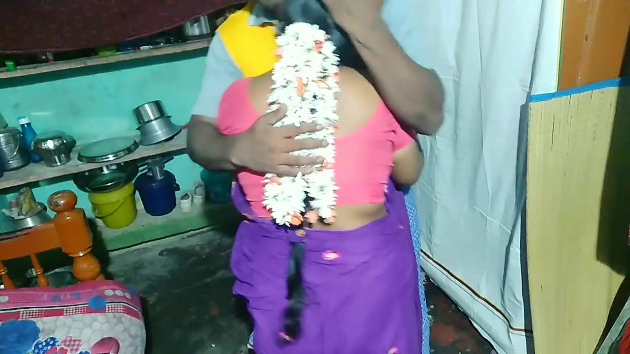 House Owner Having Sex with Tamil Aunty