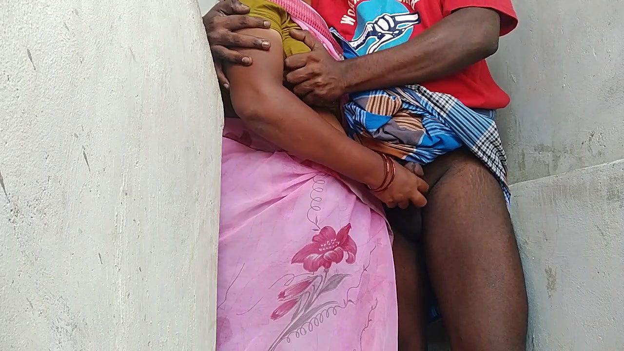 Indian Desi Tamil Aunty Doggy Style
