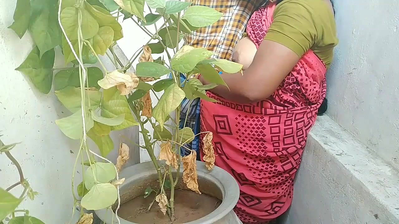 Indian House Woife Sex with House Woner