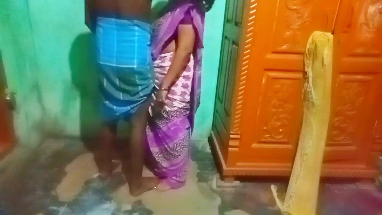 Kerala Village Aunty Has Sex at Home