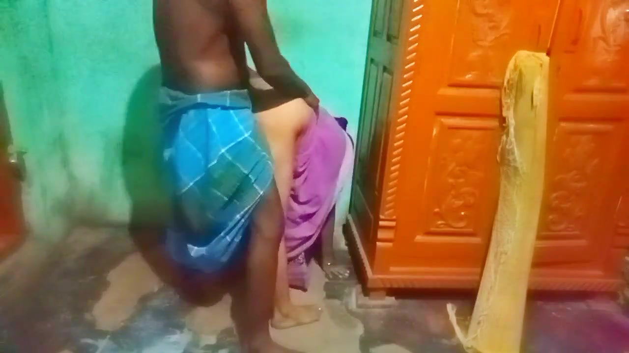 Kerala Village Aunty Has Sex at Home