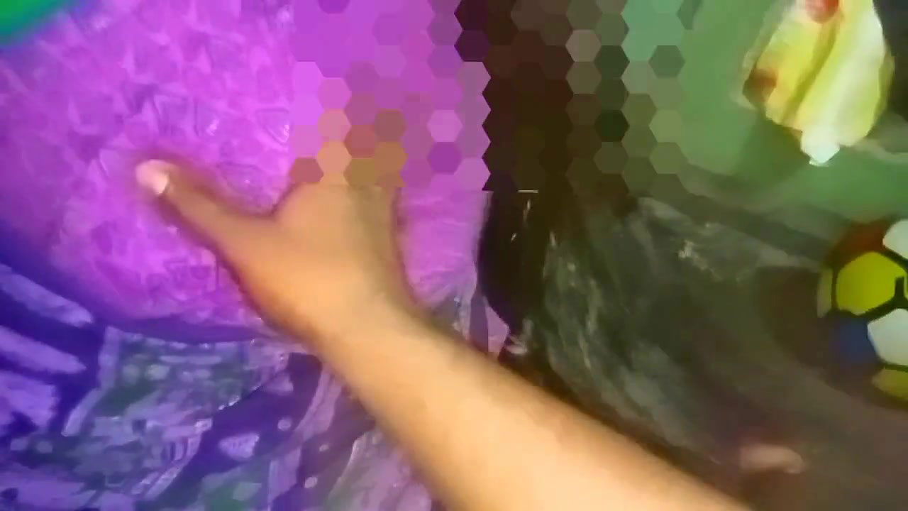 Tamil Aunty Boobs Pissing