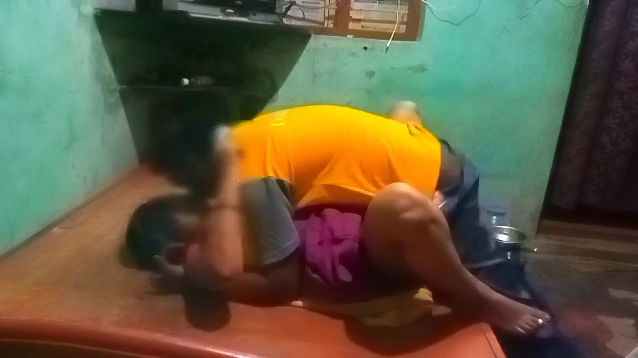 Tamil Aunty Doggy Style Sex Video