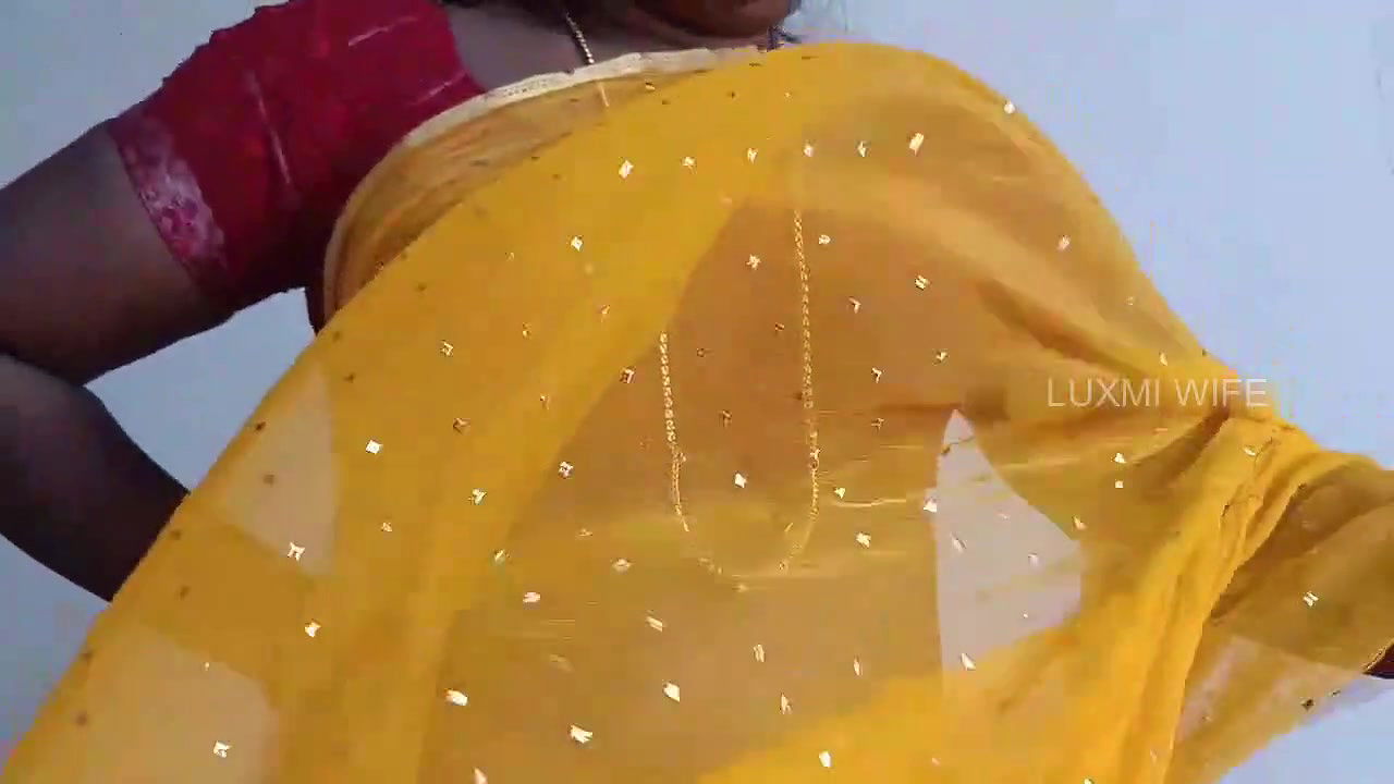 Electrician Fucking Housewife Sexy Saree- Part 1