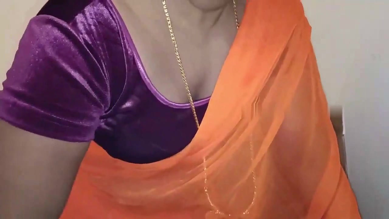 Owner Fucking Servant in Sexy Saree – Very Erotic