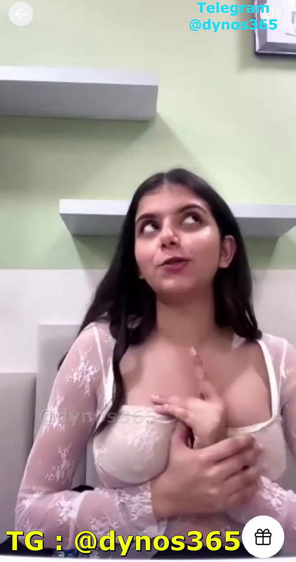 Gorgeous Girl Sanaya Bikini Tease and Nipple Slips on Tango Live – With Face