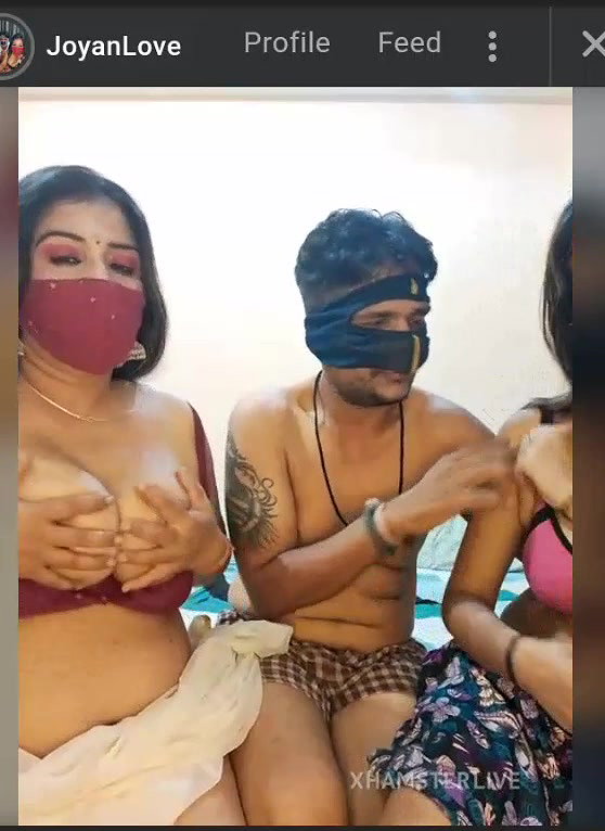 Joyanlove 3some play live cam show