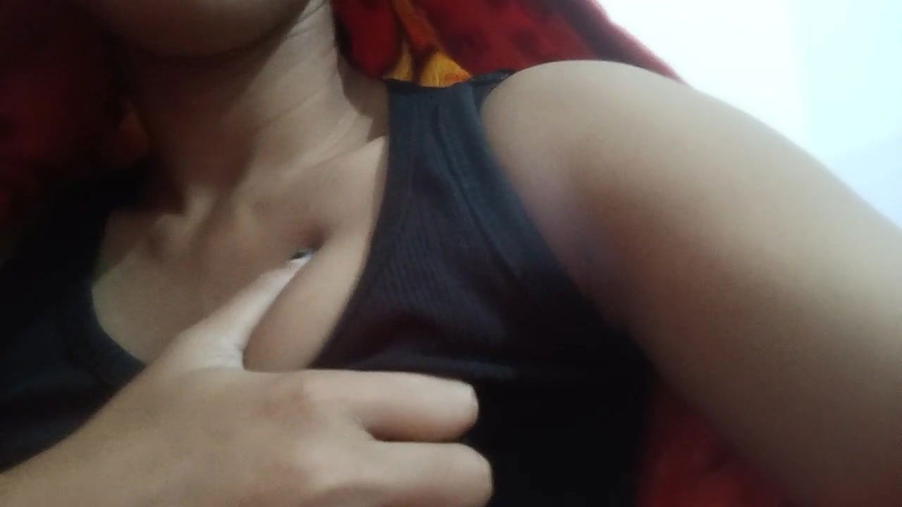 Tight 18 year old pussy. Desi Girl Fun