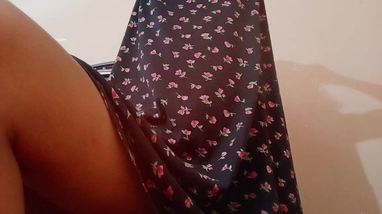 Thandi Me Chut Ki Garmi Sant Krti Bhabhi