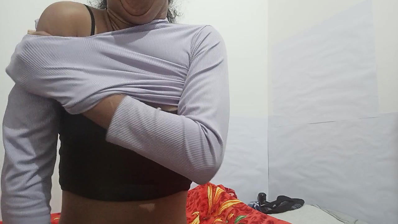 Teen girl masturbates. Desi Girl Fun