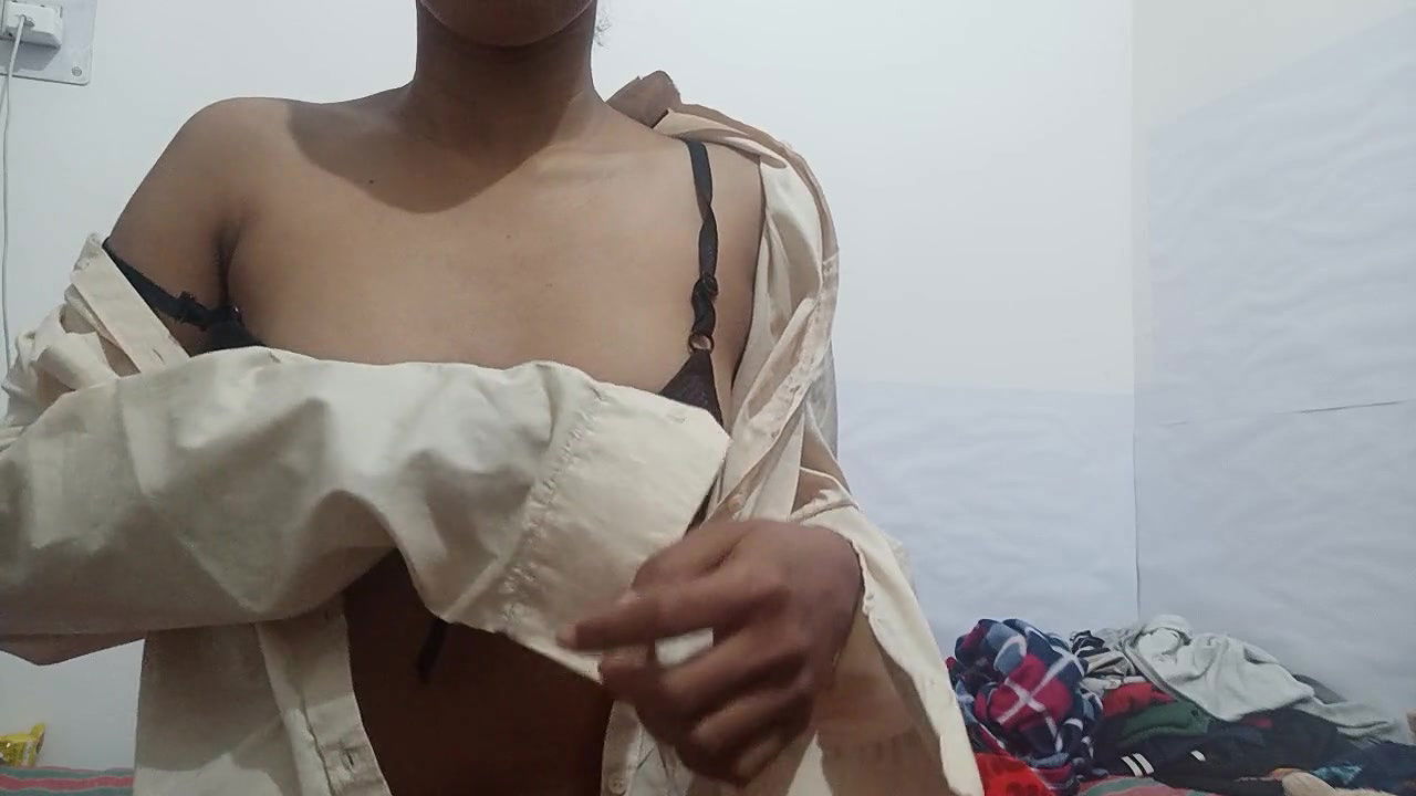 Teabeanie Scott Fucks Herself While Hubbies Away