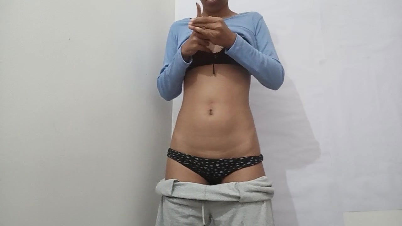 Sweaty girl solo. Desi Girl Fun