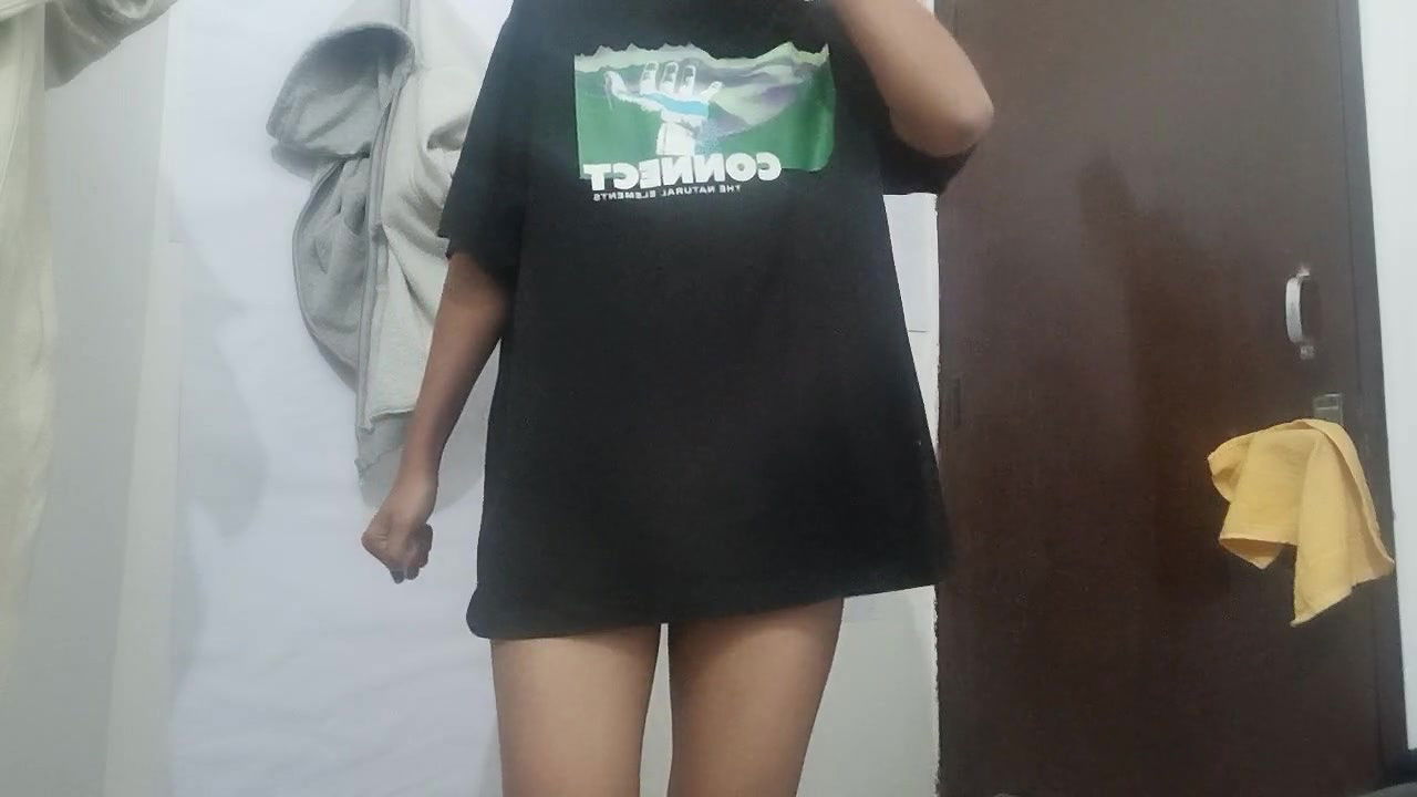 Sri Lankan College Girl