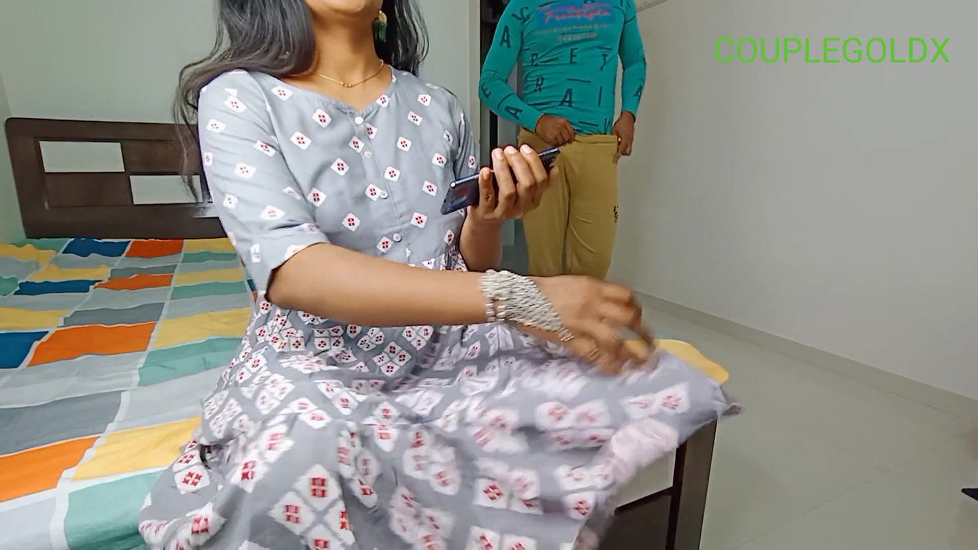 She Was Secretly Fingering Her Soft Pussy