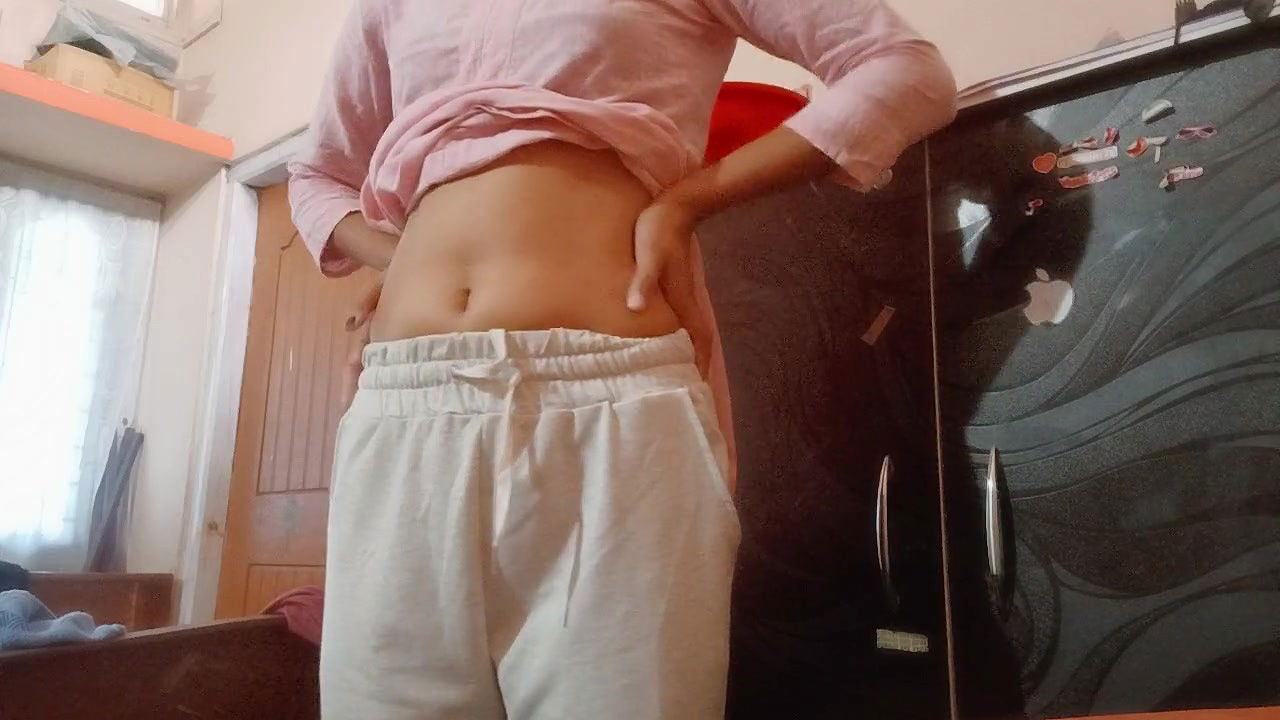 Put My Ass on Pom Pom to Show You My Tight Pussy and Ass