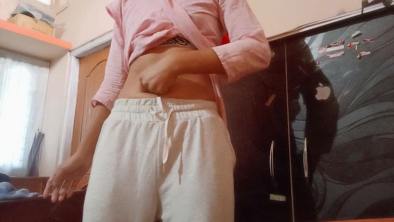 Put My Ass on Pom Pom to Show You My Tight Pussy and Ass