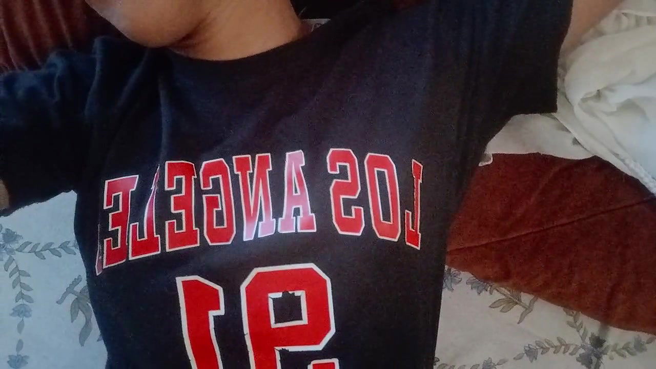 Puffy Nippled MILF Masturbating Really Hard