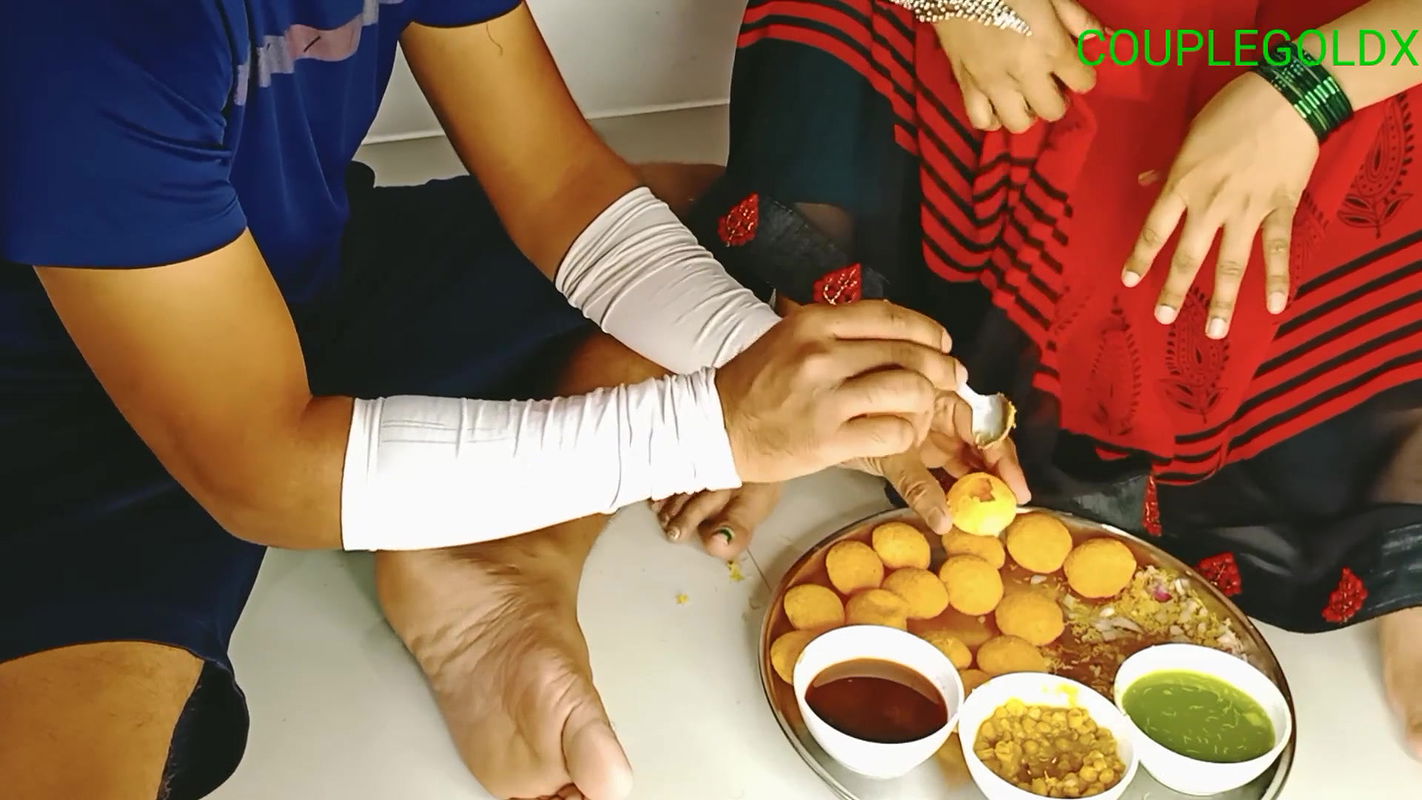 Pani Puri Had Become Very Tasty by Adding Pussy Cream