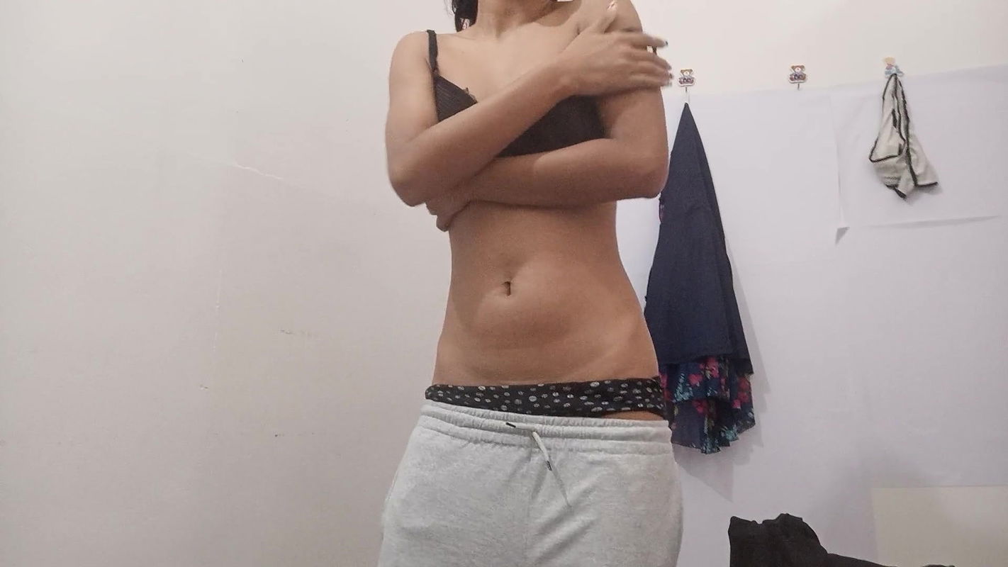 Ouch how hot; Yell my horny girlfriend sent me this video