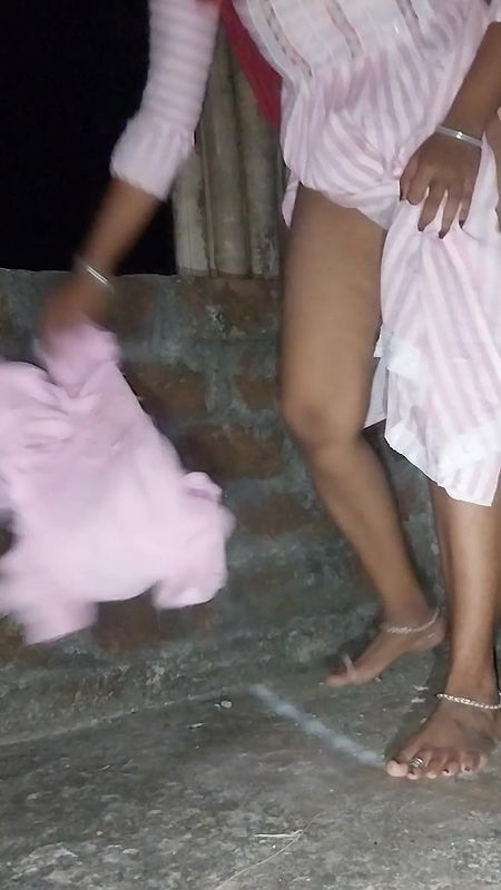 My Pussy So Wet Tonight Desi Indian Fingering. Desi Girl Fun