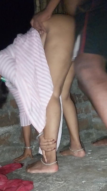 My Pussy So Wet Tonight Desi Indian Fingering. Desi Girl Fun