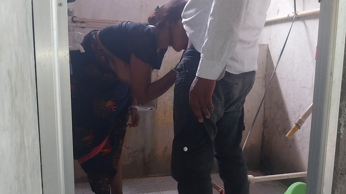 Let’s Talk to the Gentle Queen of the Night