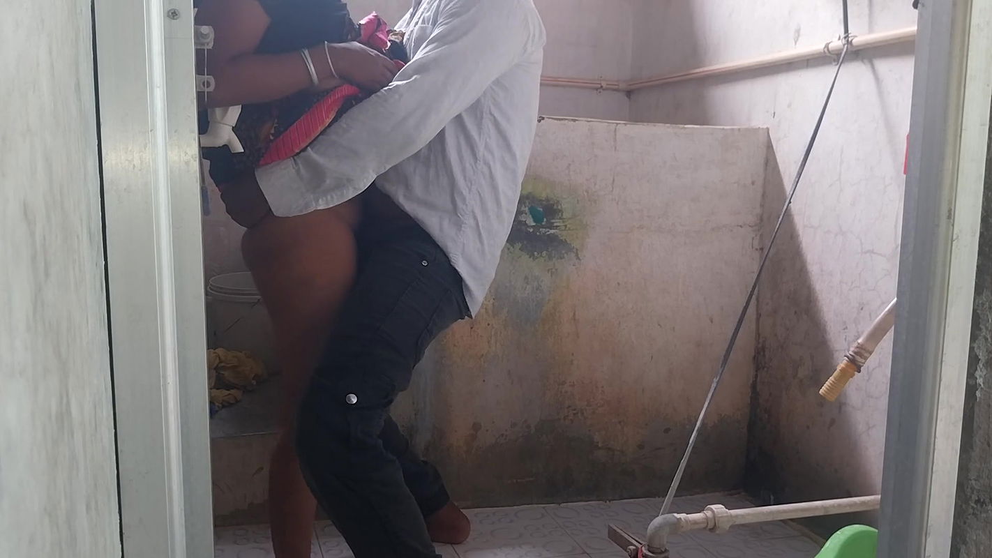 Let’s Talk to the Gentle Queen of the Night