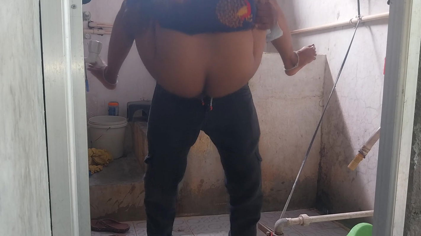 Let’s Talk to the Gentle Queen of the Night