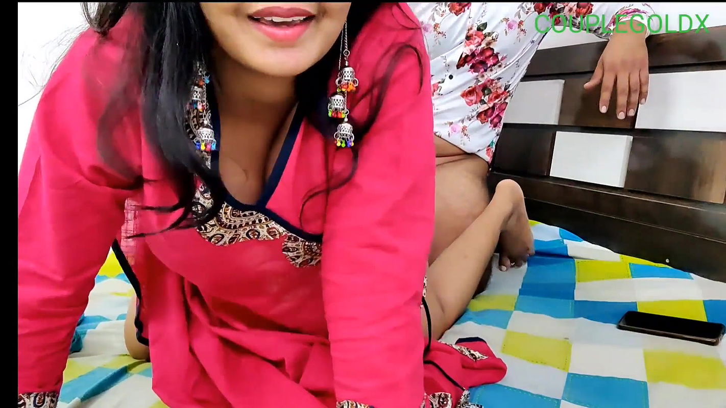 Komal invited her college friends to her house and got them fucked