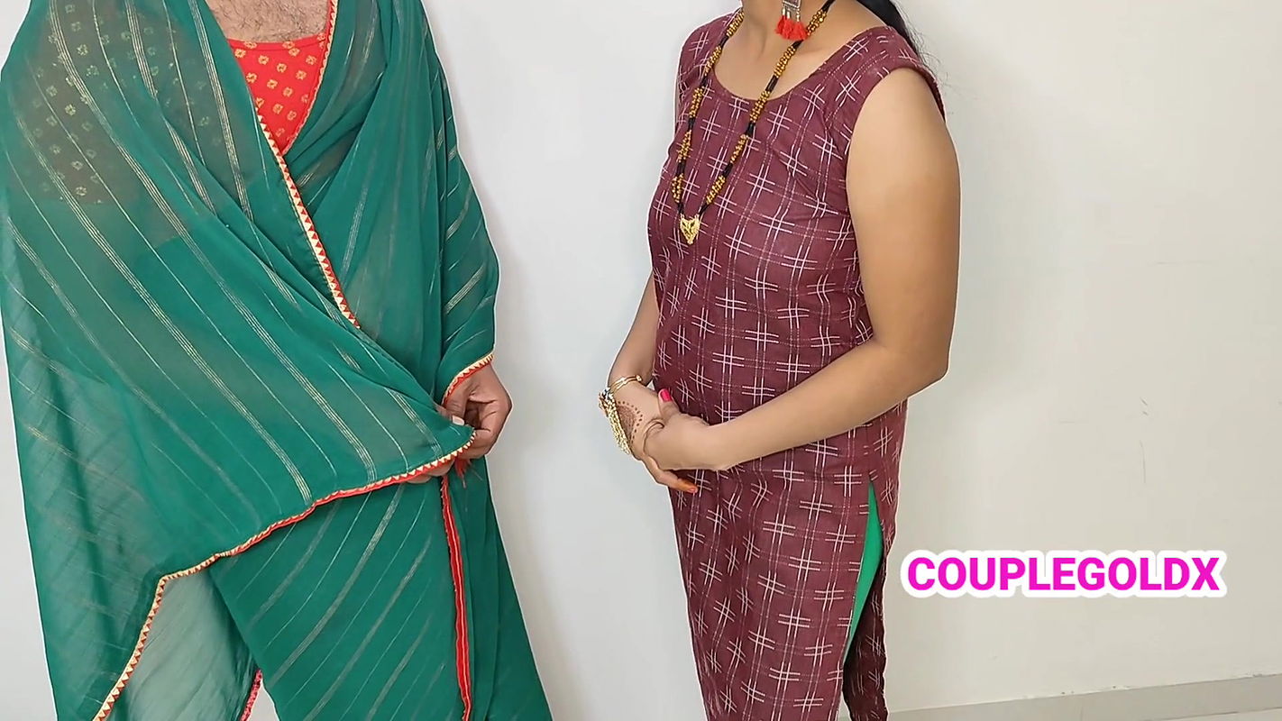 Komal Called the Parlor and Asked to Send an Experienced Ledis