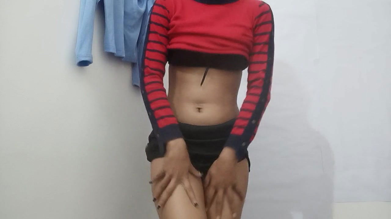 Indian girl solo masturbation and orgasm. Desi Girl Fun