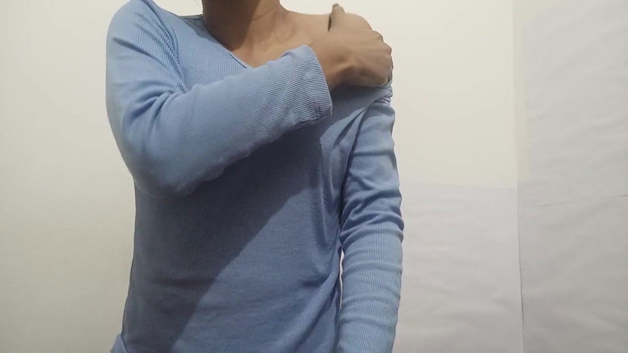 Indian girl solo masturbation and orgasm video. Desi Girl Fun