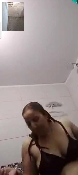 Married Paki Milf Bathing