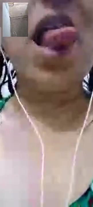 Married Paki Milf Bathing