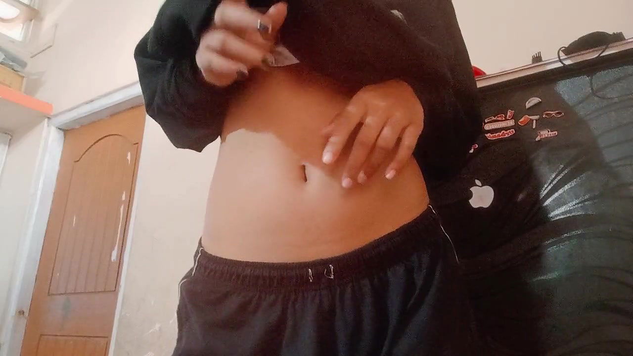 Indian Girl Desi Pussy Resing Lickwet Crimi Pussy