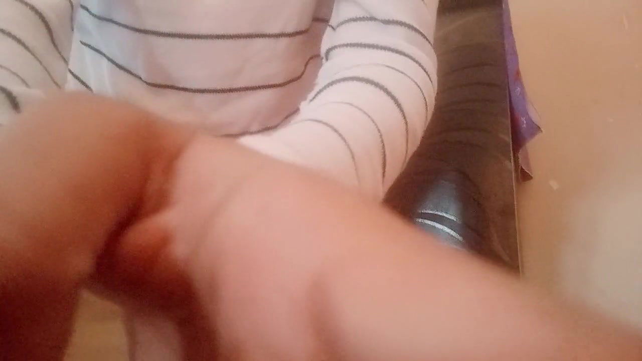 Indian female orgasm at morning time