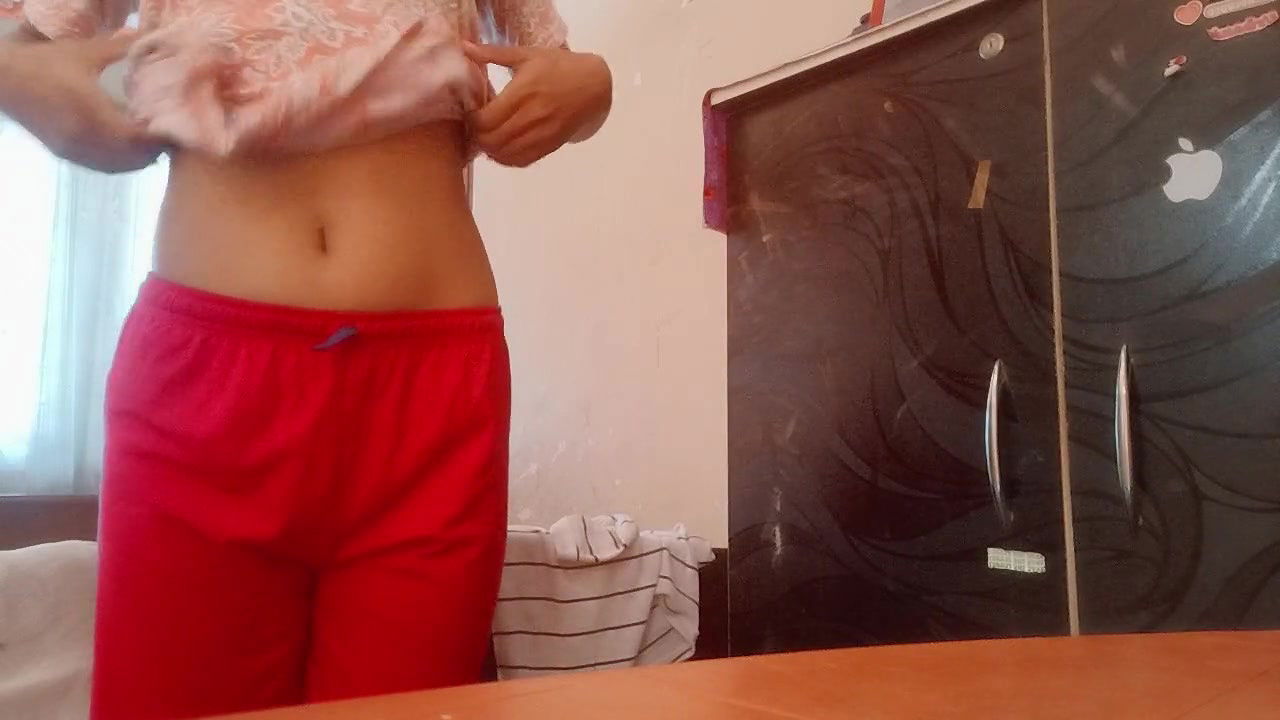 I Went to Masturbate and Ended up Cumming with an Erotic Face