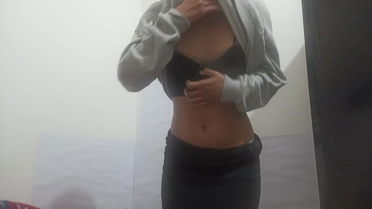 Hot Naughty Girl Masturbates