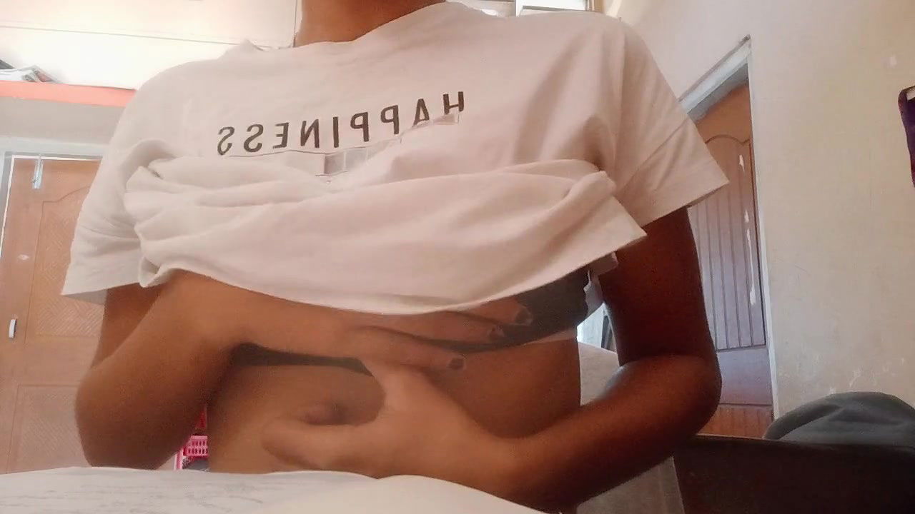 Hot Indian desi girl masturbating