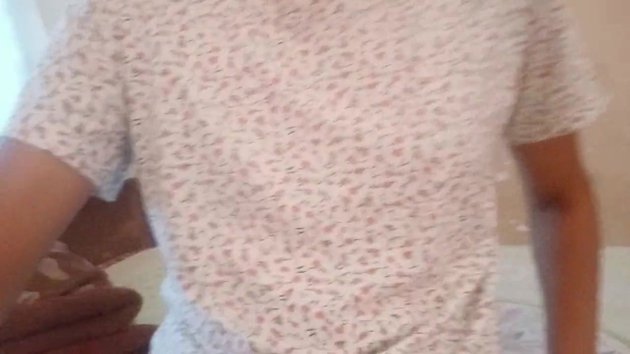 Hot Girl Showing Nipples