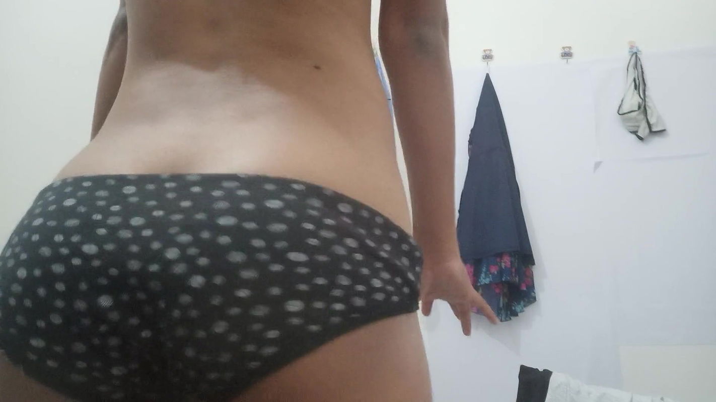 Hot Cute Indian Girl Having Juicy Solo Session