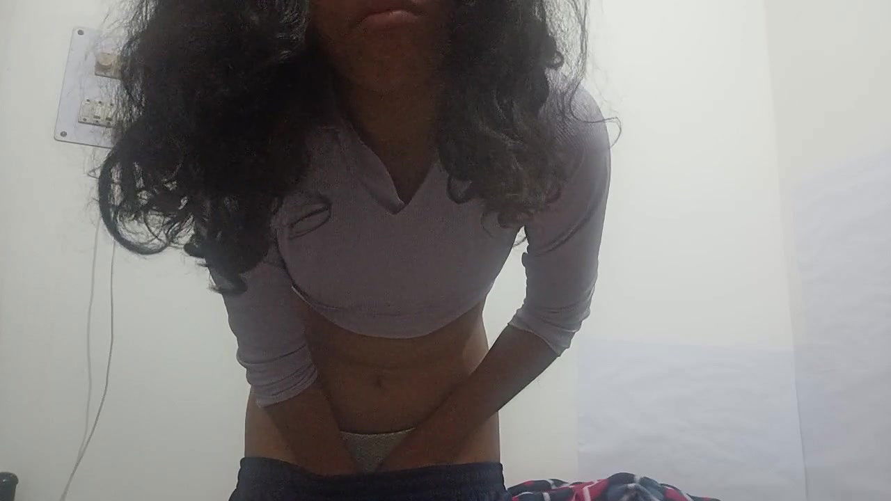 Fingering My Tight Pussy Making It All Wet