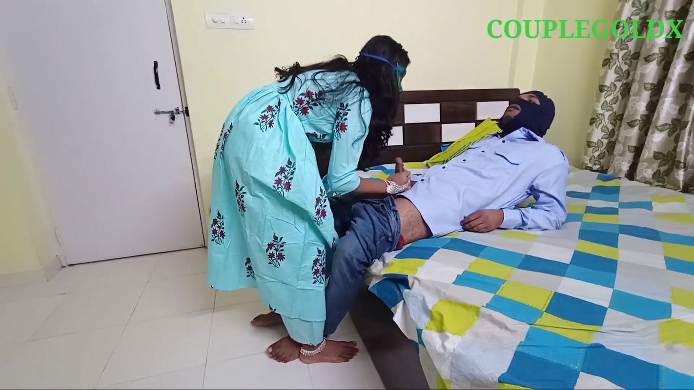 Divya Had Fun by Inviting Her Securities to Chudyaaliya House.