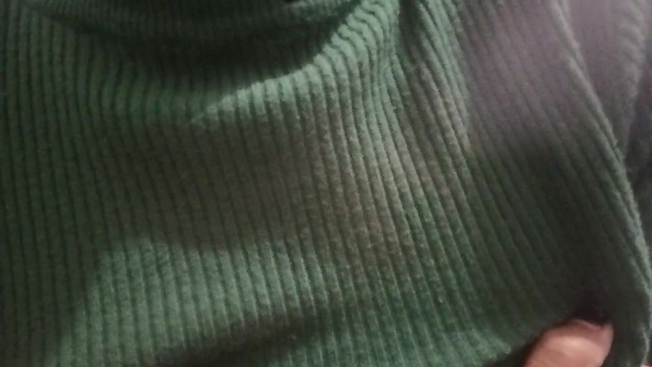 Desi Indian Girl Showing Boobs. Desi Girl Fun