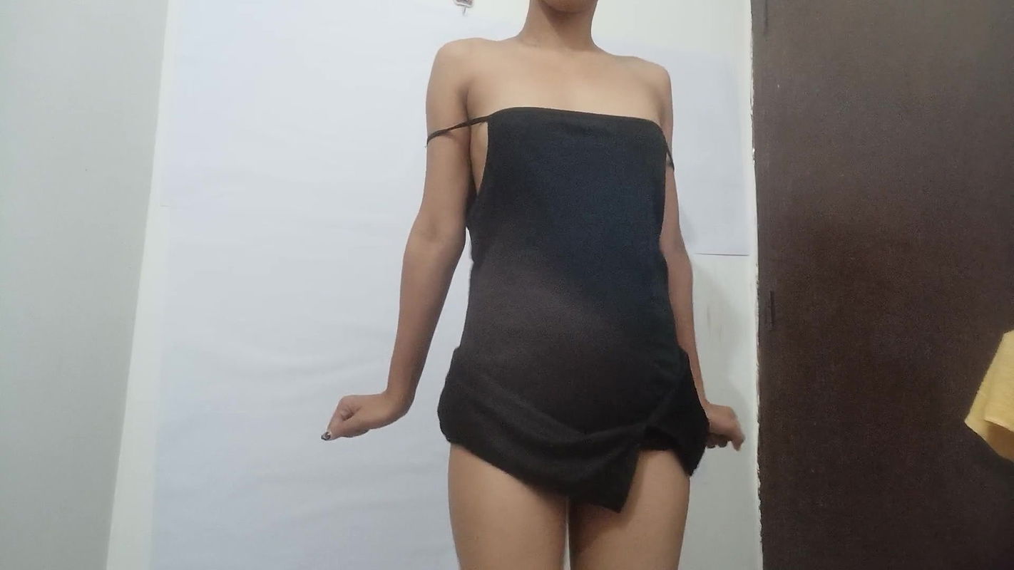 Desi Horny college girl plays with her cunt. Desi Girl Fun